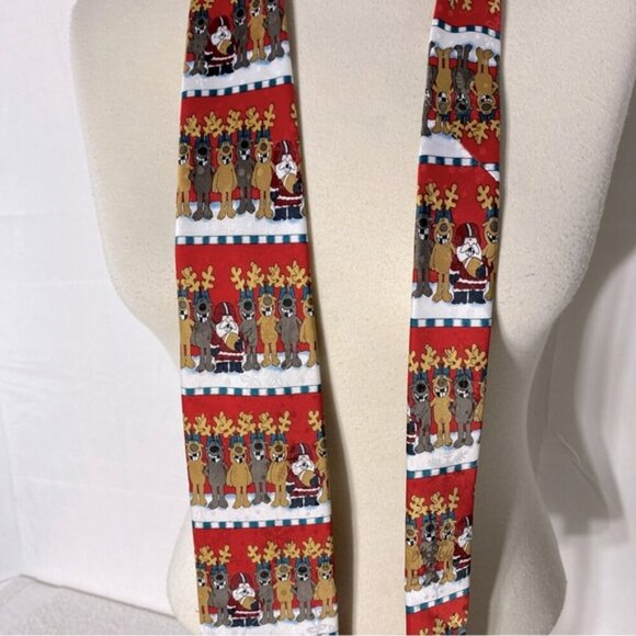 5/$25 George Christmas Santa Reindeer Festive Tie - Picture 8 of 9